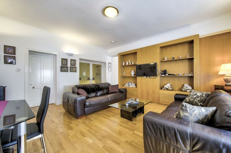 Apartamentos Bright Georgian 1br Flat In West End