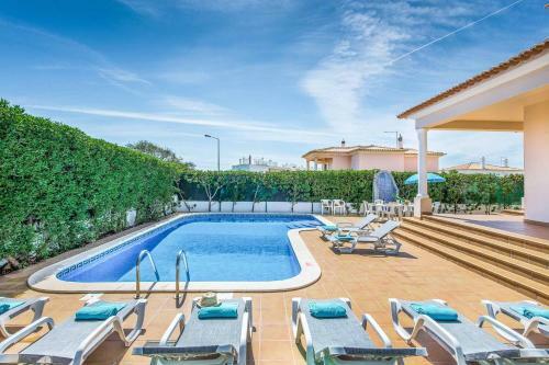 Villa Montes