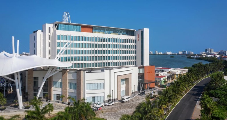Hotel Canopy By Hilton Cancun La Isla