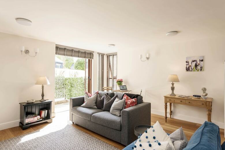Apartamentos No.4 Ludbourne Hall