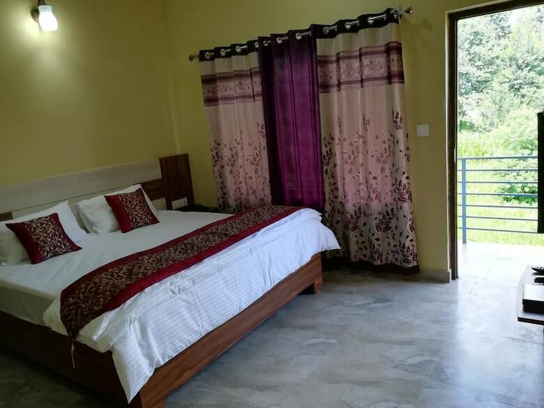 Hotel Sakura Guest House