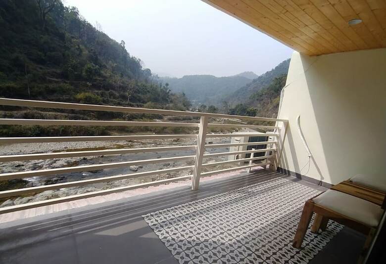 Hotel Sakura Guest House