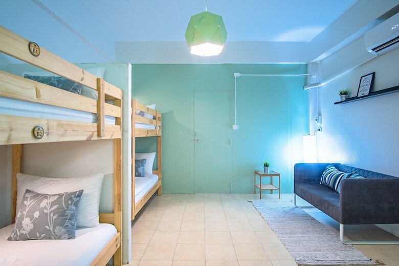 Hostal Oyo 529 The Hostel Phuket