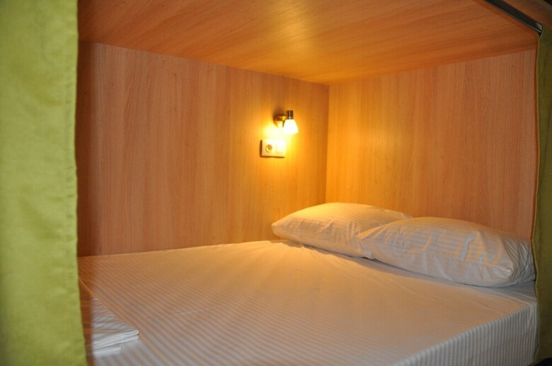 Hostal Pikasso - Hostel