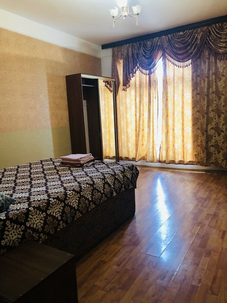 Hotel U Iliyasa Inn