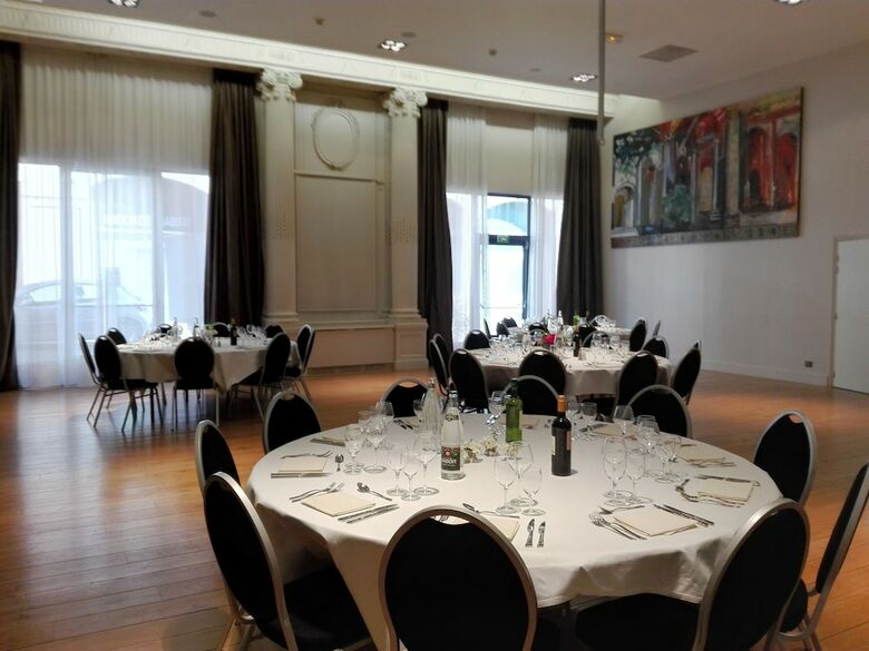 Mercure Lille Roubaix Grand Hotel