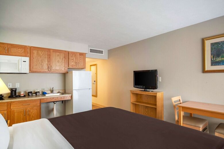 Suburban Extended Stay Hotel