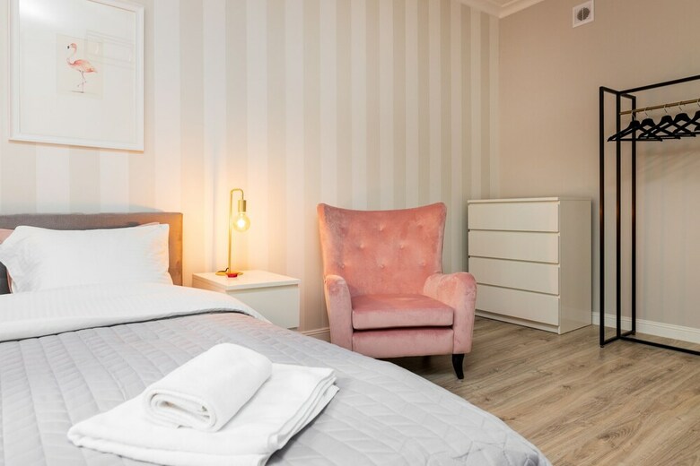 Old Town Rose Apartment
