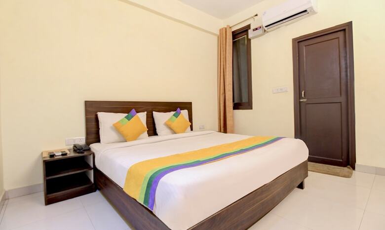 Hotel Treebo Trip Royal Monarch