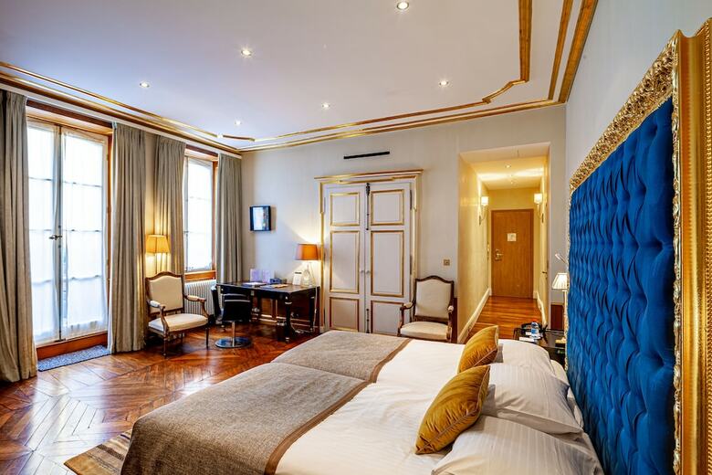 Hotel Le Place D Armes