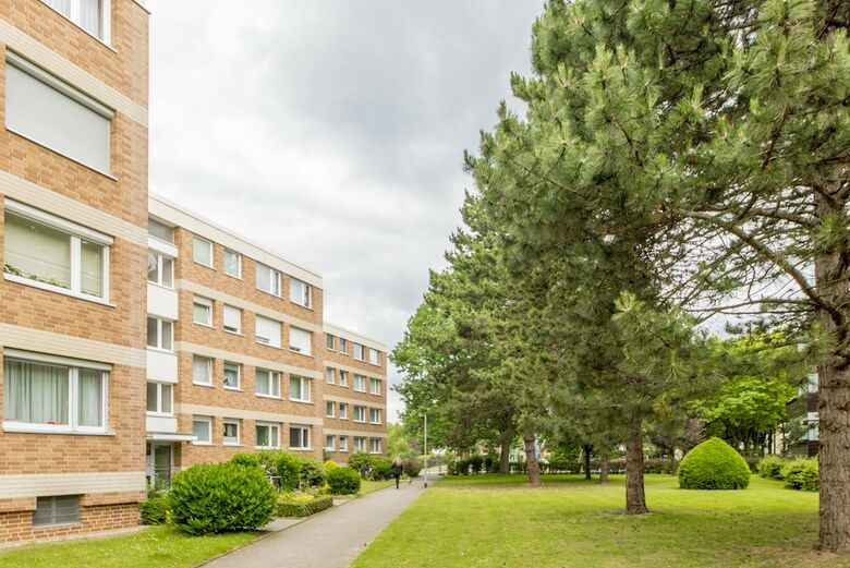Private Apartment Ossietzkyring