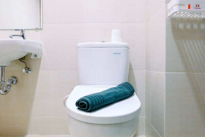 Comfortable And Clean Studio At The Oasis Apartment