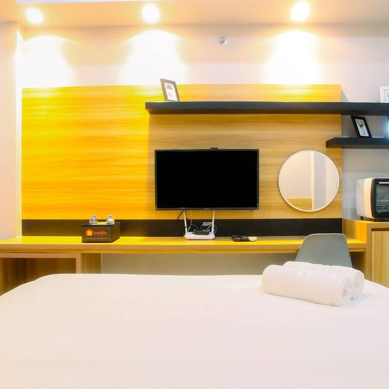 Comfy Studio Mustika Golf Residence Apartment