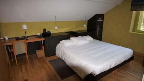 Hotel H�tel L'or�e Du Parc