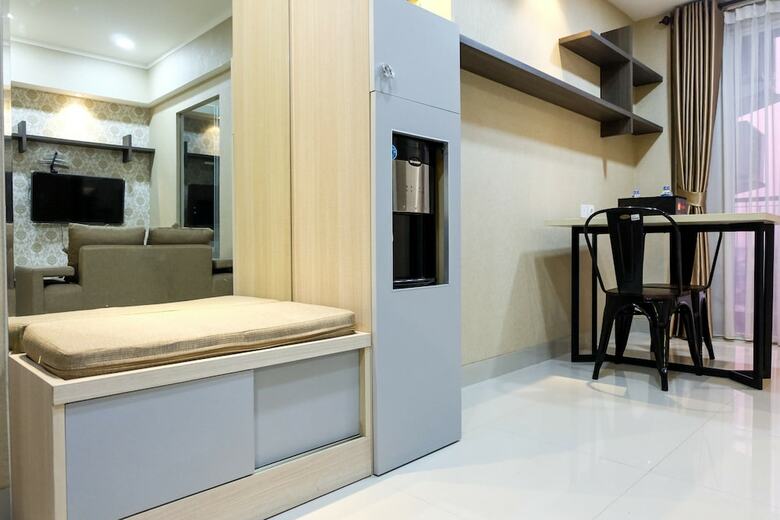 Modern 1br Oasis Cikarang Apartment