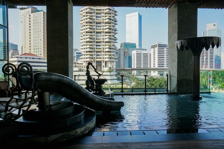 Luxurious And Spacious Sudirman Suites 2br Apartment