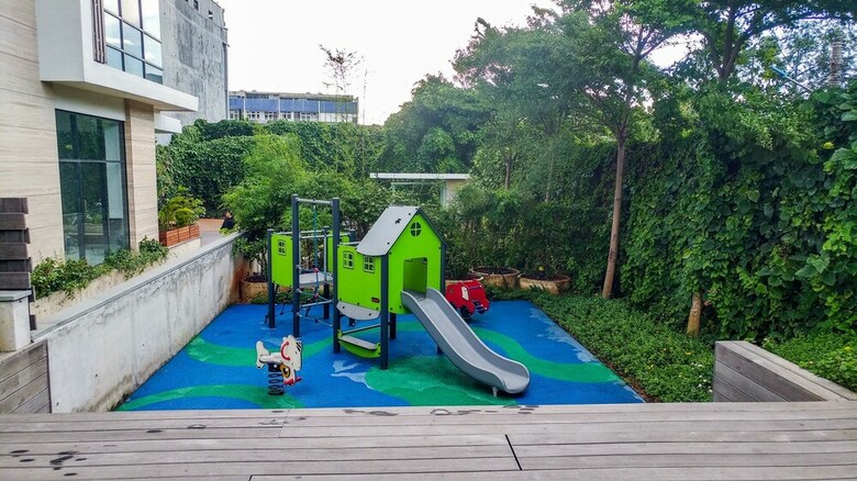 Spacious Elegant 3br Veranda Residence @ Puri Apartment