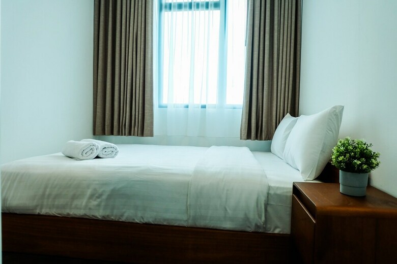 Elegant 2br Apartment Veranda Residence @ Puri