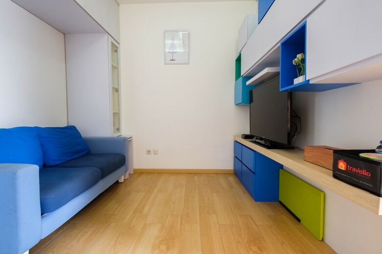 Modern 1br Apartment At Pancoran Riverside