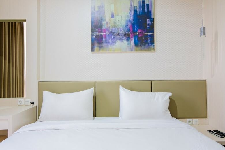 Luxurious 2br Apartment At Lexington Residence