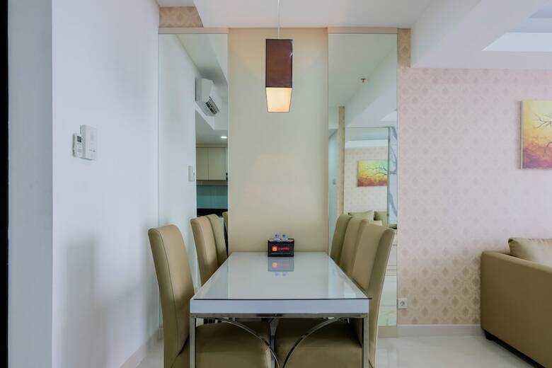 Luxurious 2br Apartment At Lexington Residence