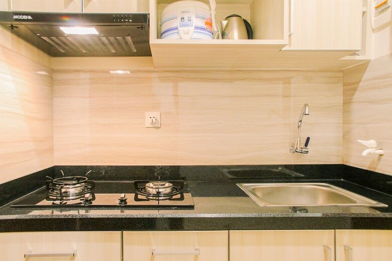 Simply Studio Apartment @ Grand Kamala Lagoon