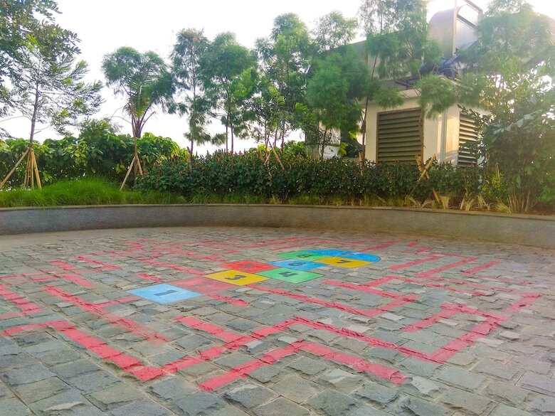Simply Studio Apartment @ Grand Kamala Lagoon
