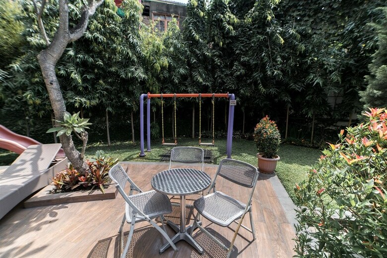 Exquisite Studio Apartment At Galeri Ciumbuleuit