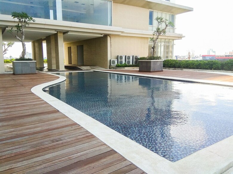 Exclusive 2br Apartment At Elpis Residence