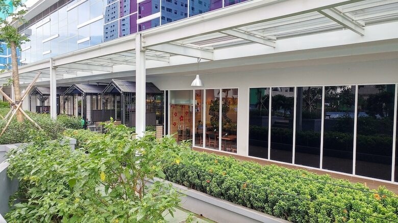 Tranquil 2br @ Green Pramuka Apartment