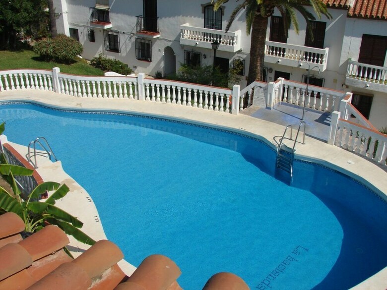 Casa Urbanizaci�n Hacienda 36