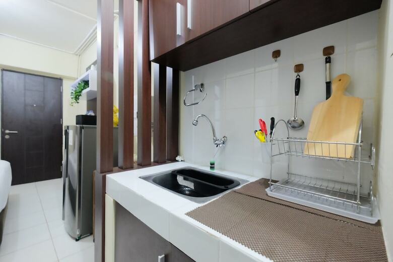Minimalist Studio At Kebagusan City Apartment