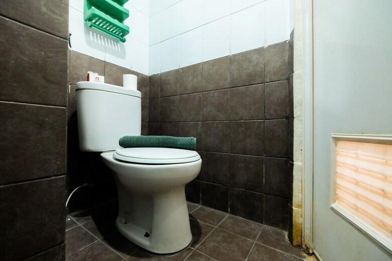 2br Apartment @ Green Pramuka City