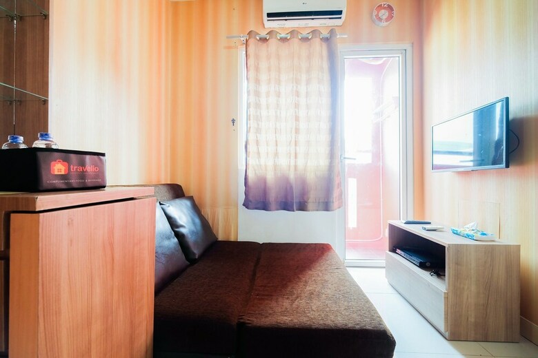 2br Apartment @ Green Pramuka City