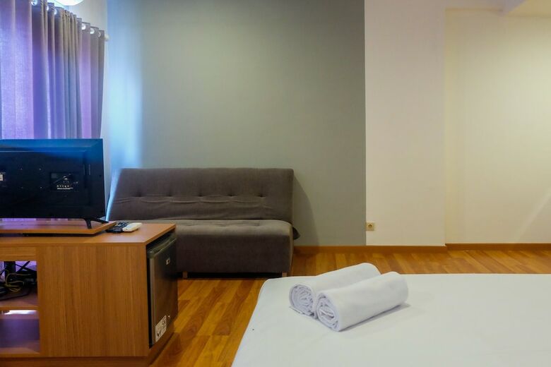 Azalea Suites Cikarang Studio Apartment With Bathtub