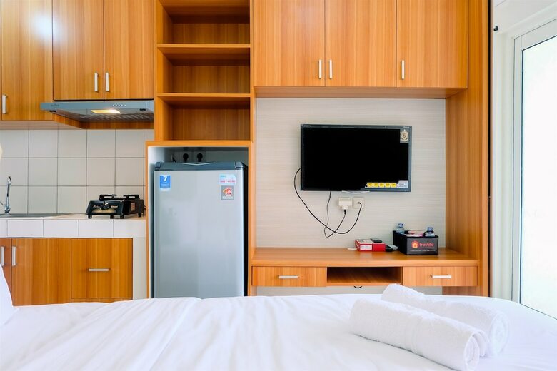 Comfy Studio With City View @ Springlake Bekasi Apartment