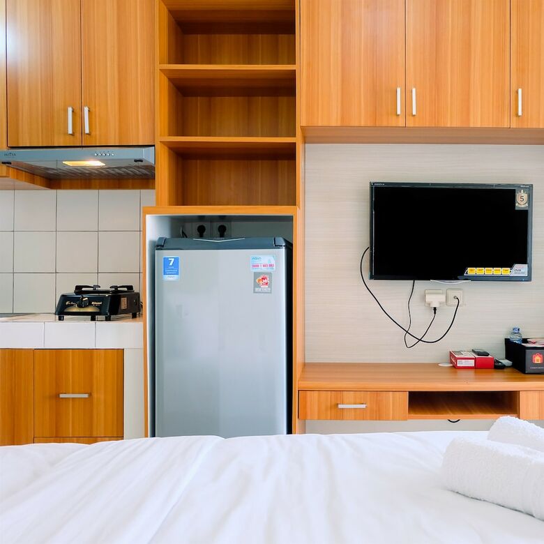 Comfy Studio With City View @ Springlake Bekasi Apartment