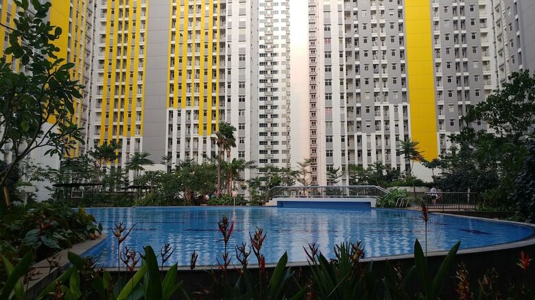 Comfy Studio With City View @ Springlake Bekasi Apartment