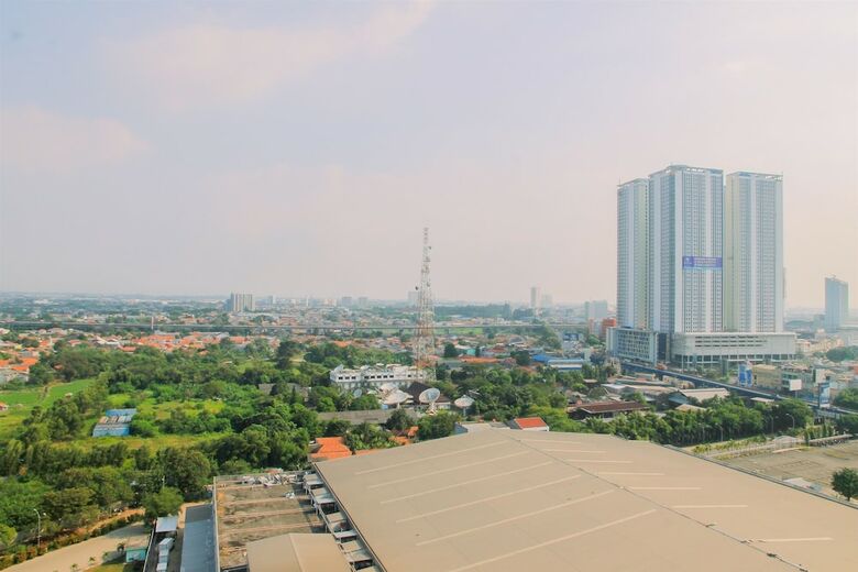 Spacious Studio Apartment @ Azalea Suites