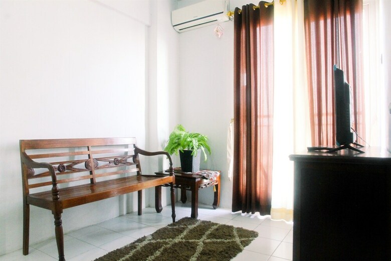 Comfy 2br Apartment @ Mutiara Bekasi