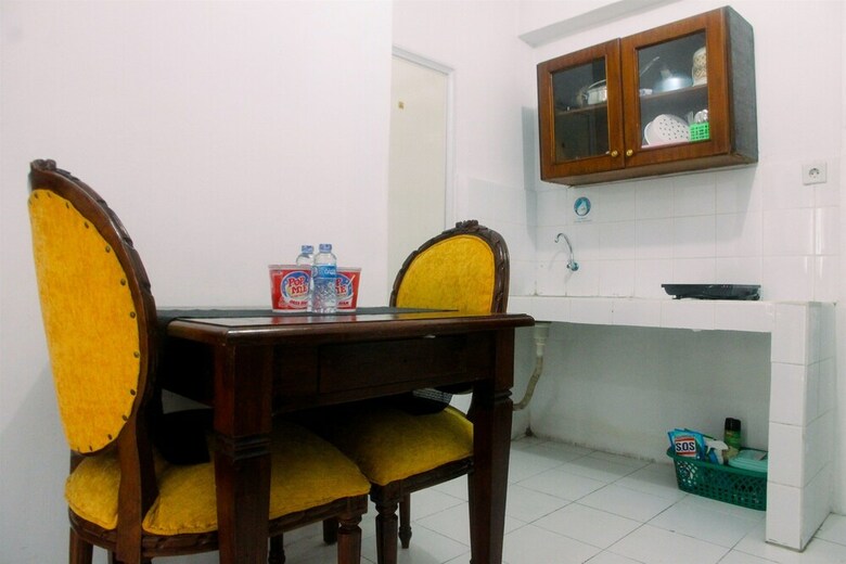 Comfy 2br Apartment @ Mutiara Bekasi