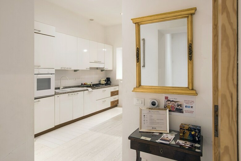 Apartamento Opera By Trevi Fountain