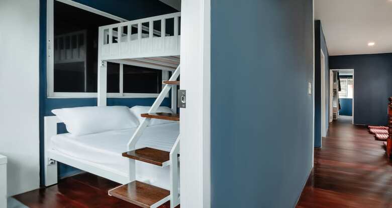 Hostal Sleepyhead Hostel