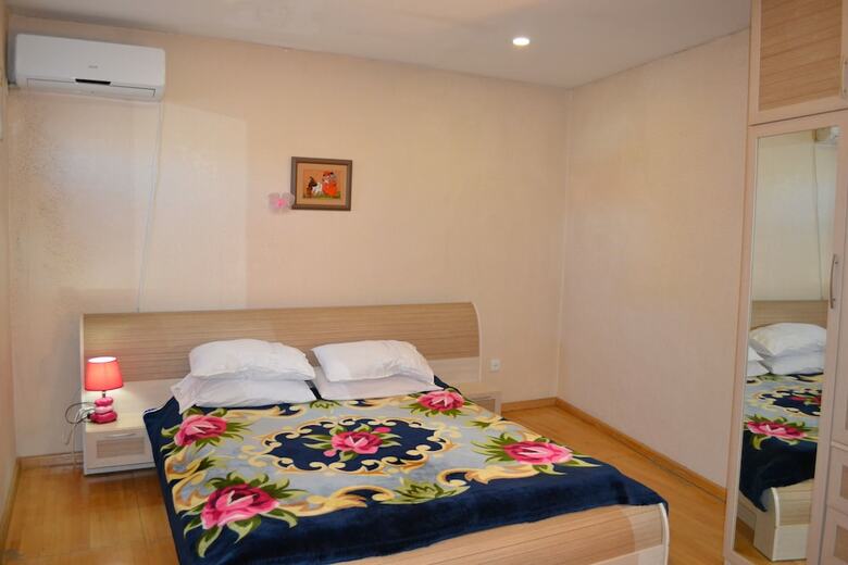 Hotel Your House In Tbilisi