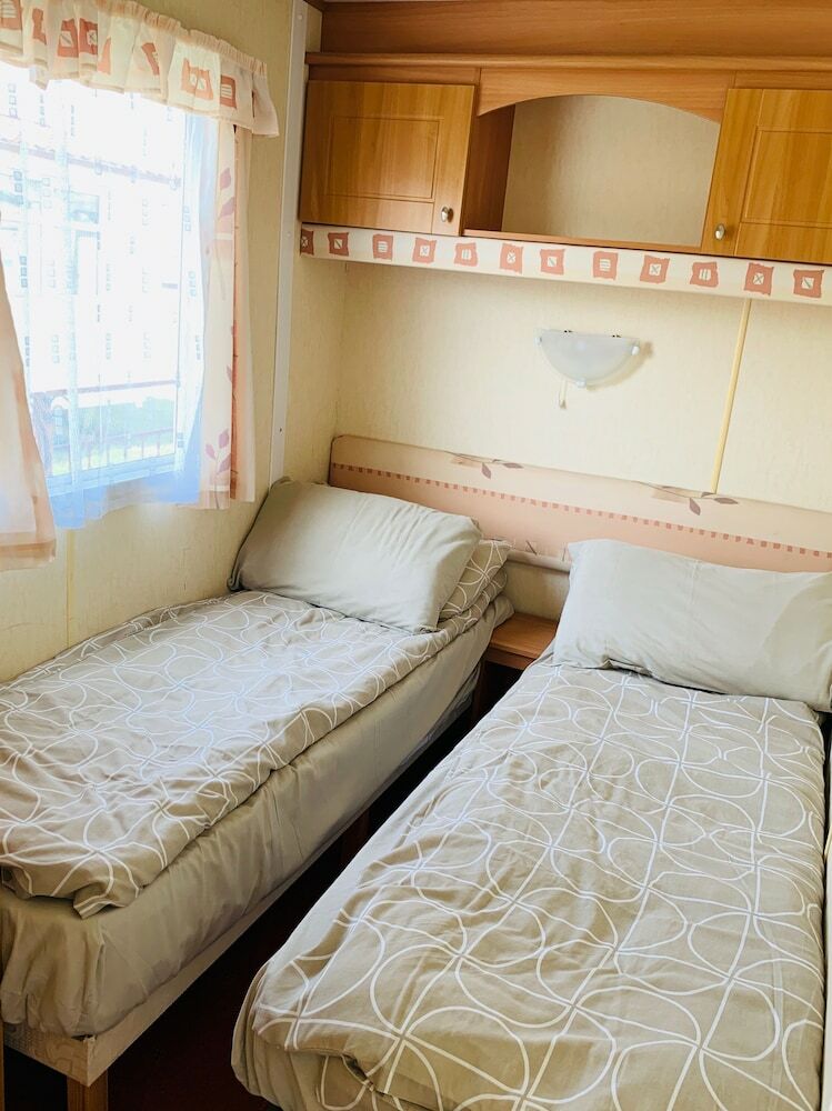 Fantasy Island Caravan Hire
