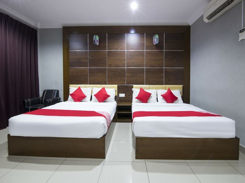 Oyo 44089 Anggerik Garden Hotel