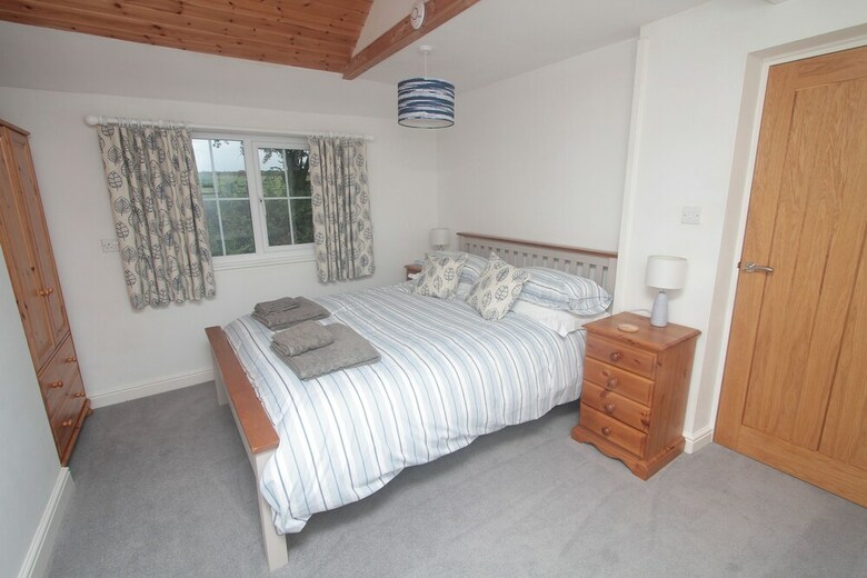 Bed & Breakfast Higher Searles Down