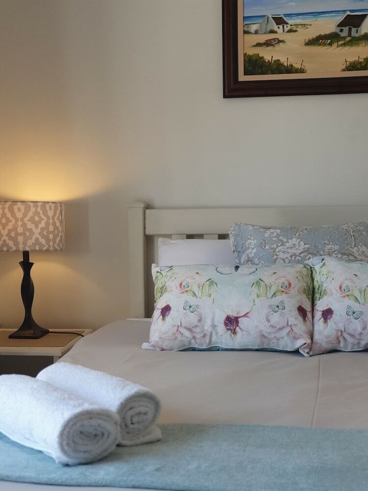 Hotel Tyger Hills Guest House