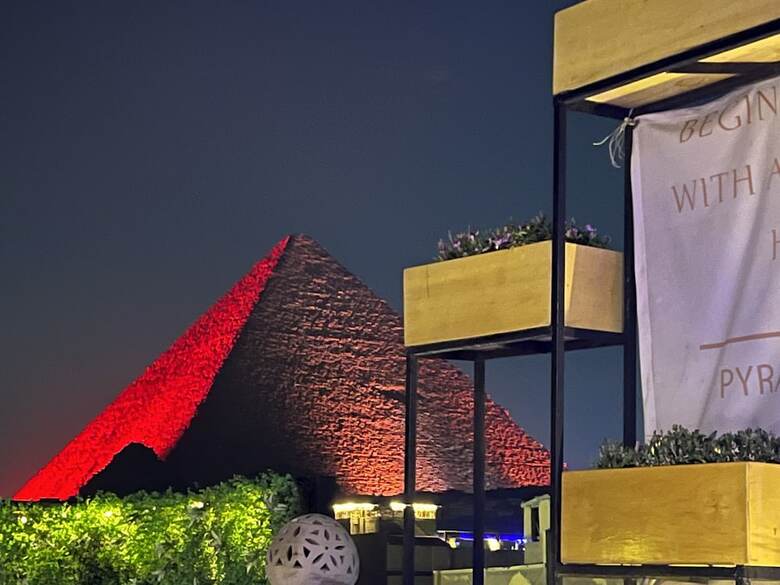 Hotel Pyramids Top Inn