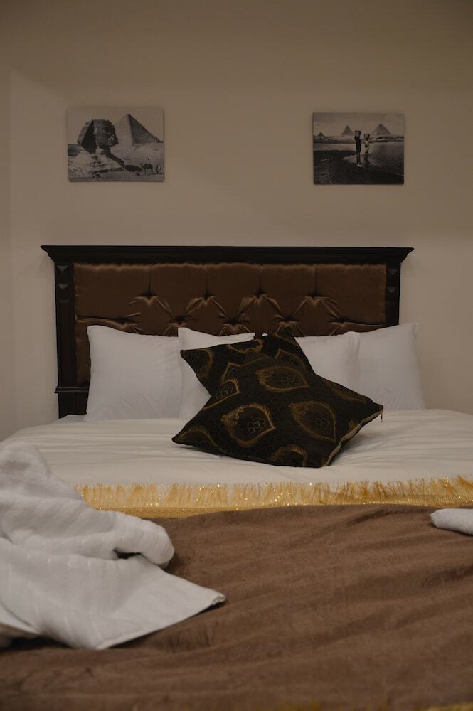 Hotel Pyramids Top Inn